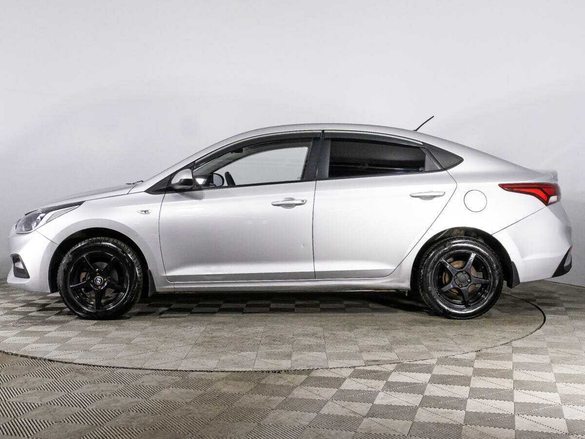 Купить Hyundai Solaris с пробегом. Фото: #7