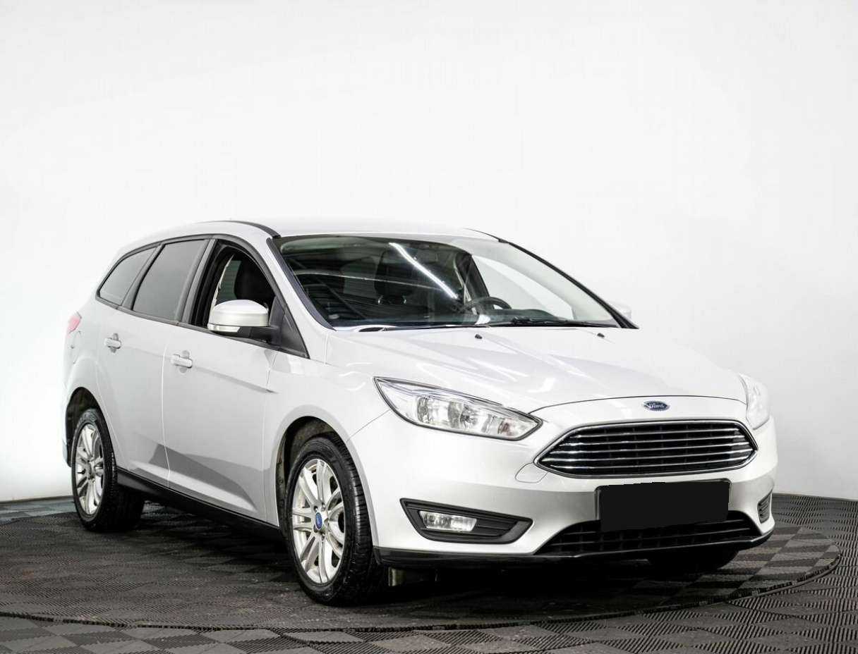 Купить Ford Focus с пробегом. Фото: #2