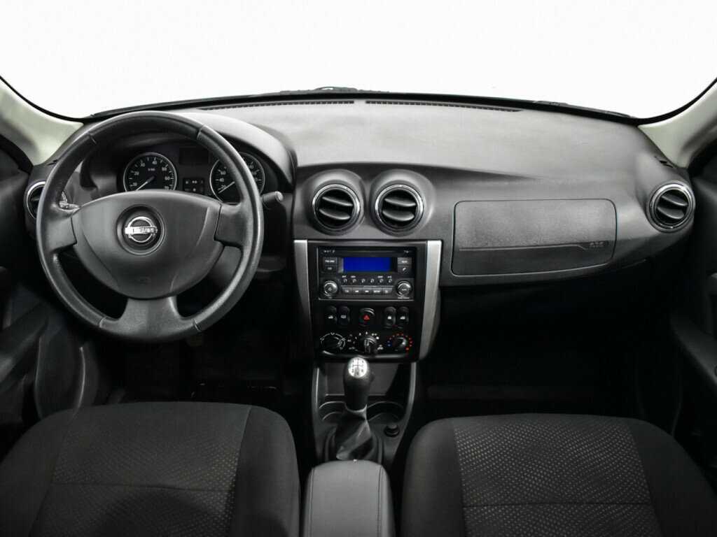 Купить Nissan Almera с пробегом. Фото: #9