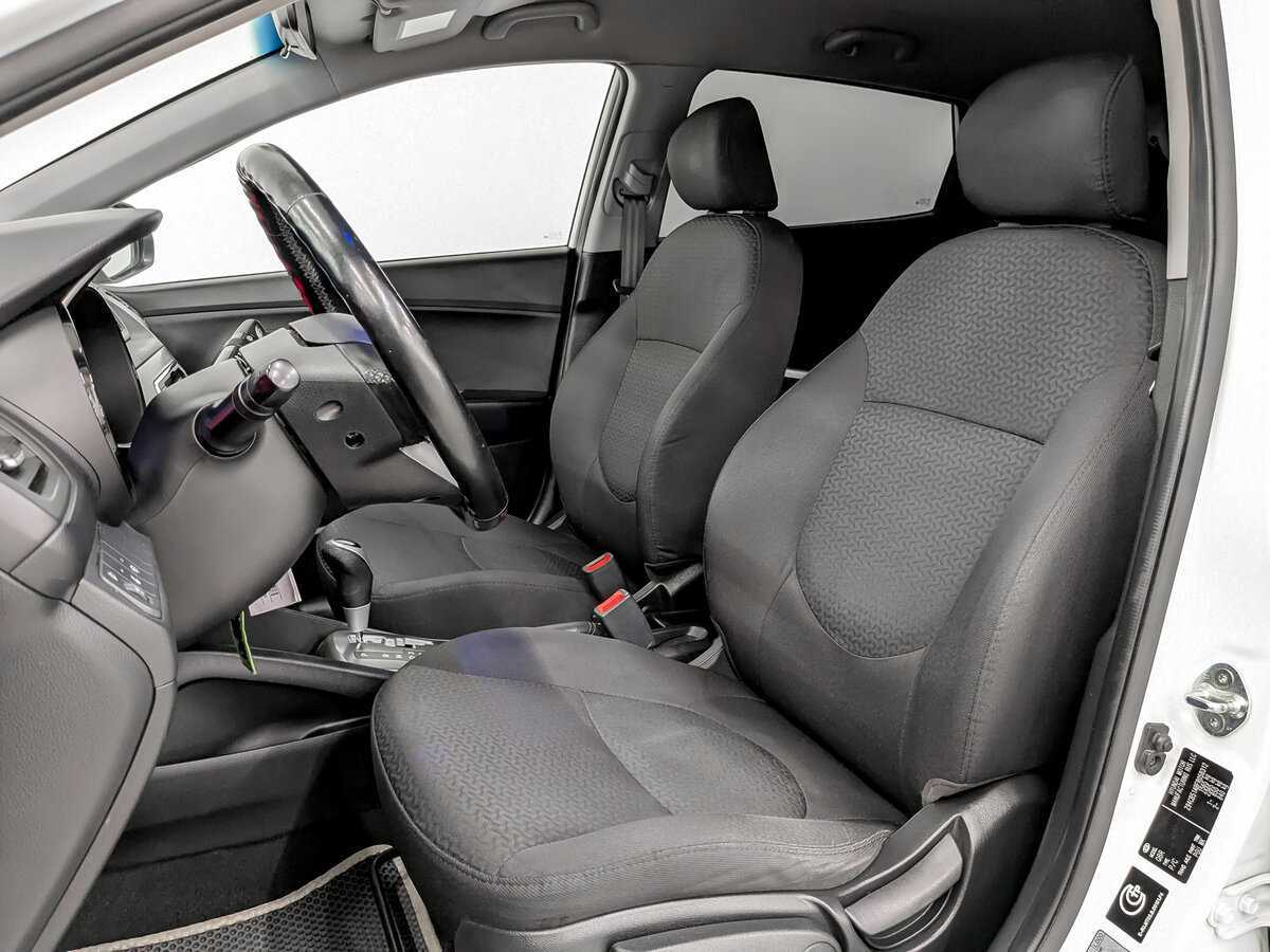 Купить Kia Rio с пробегом. Фото: #17