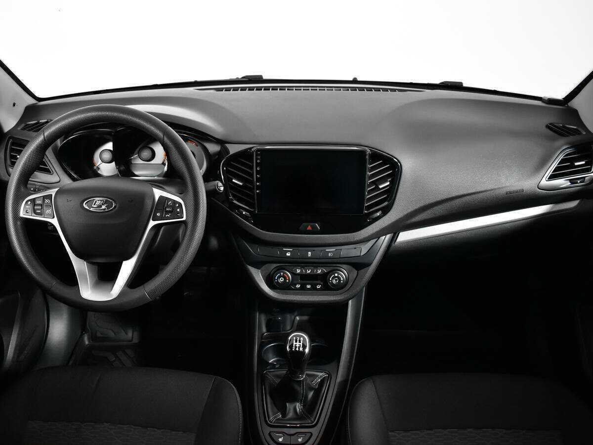 Купить Lada (ВАЗ) Vesta с пробегом. Фото: #11