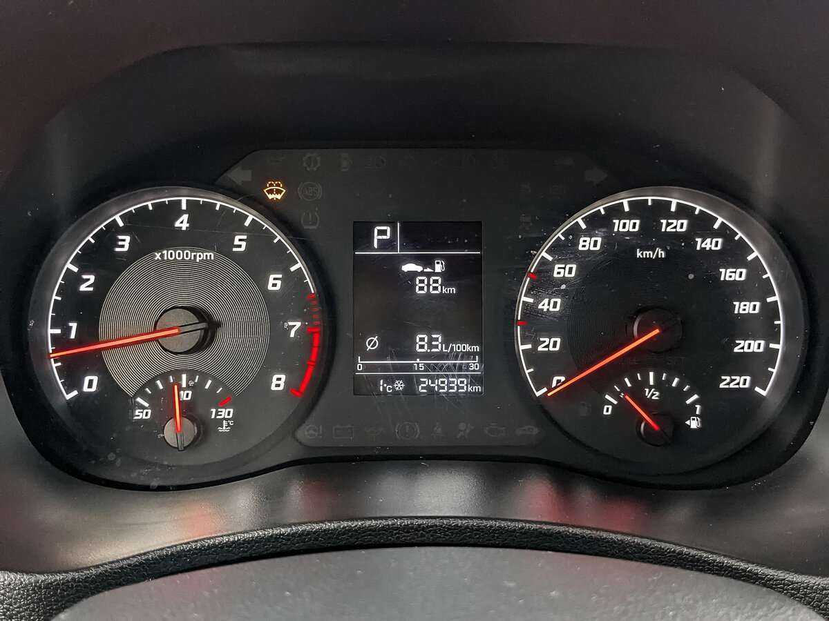 Купить Hyundai Solaris с пробегом. Фото: #11