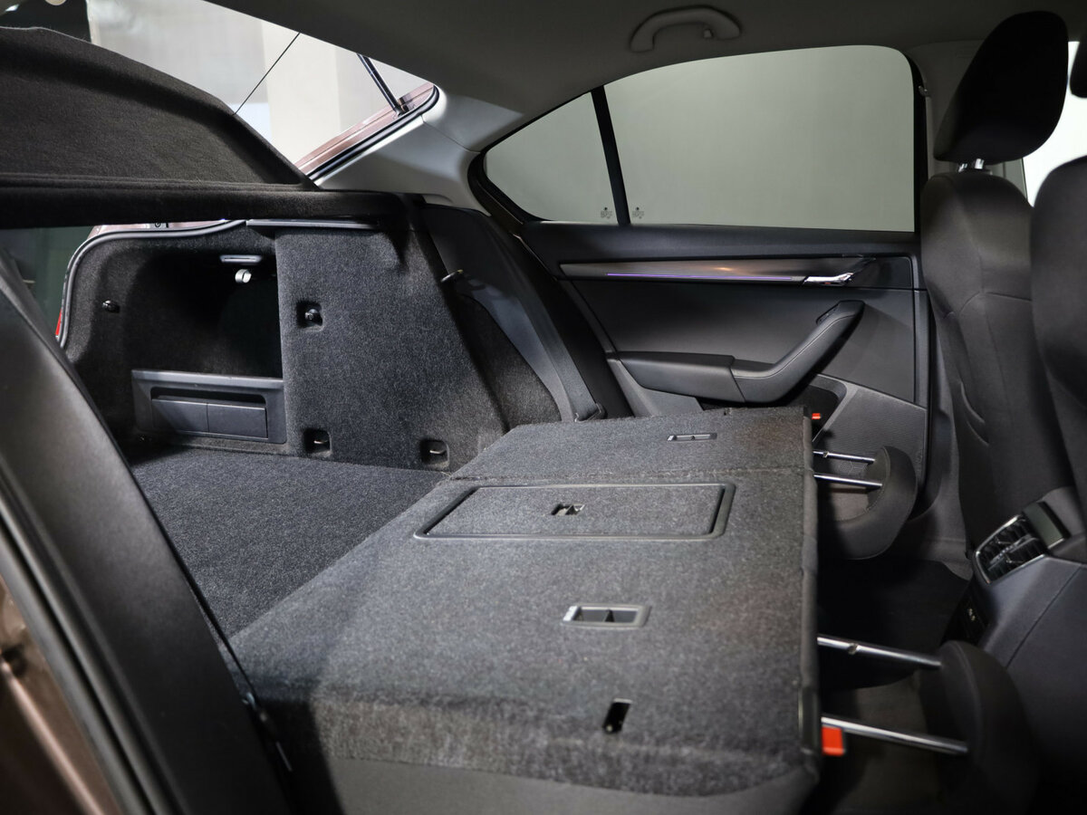 Купить Skoda Octavia с пробегом. Фото: #13