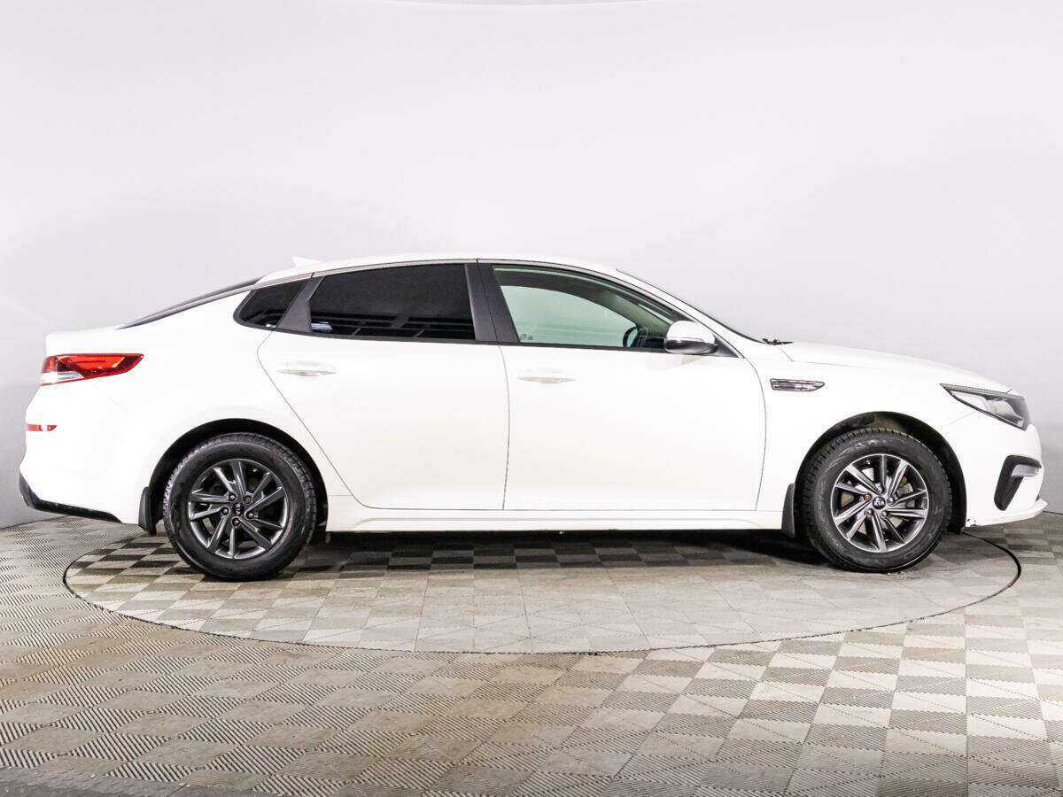 Купить Kia Optima с пробегом. Фото: #3