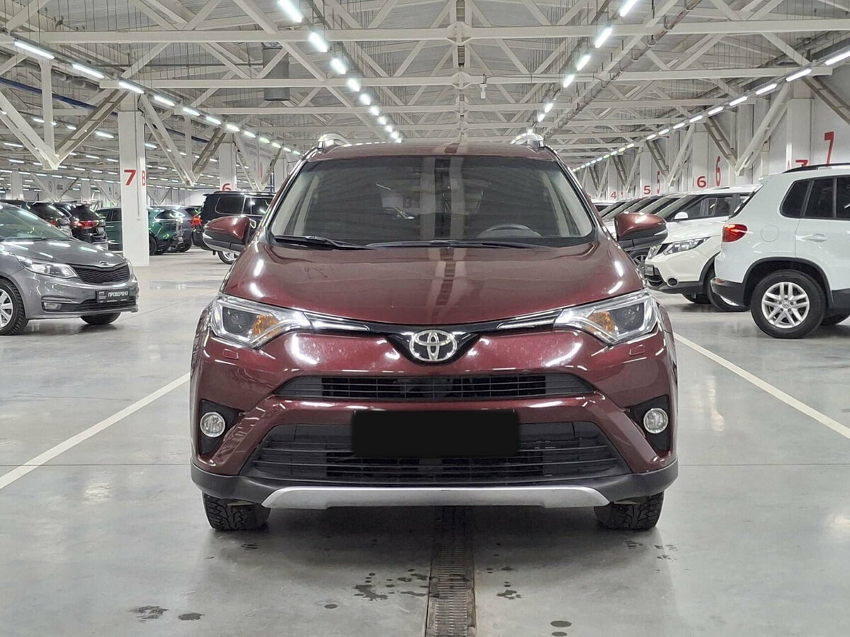 Купить Toyota RAV4 с пробегом. Фото: #1