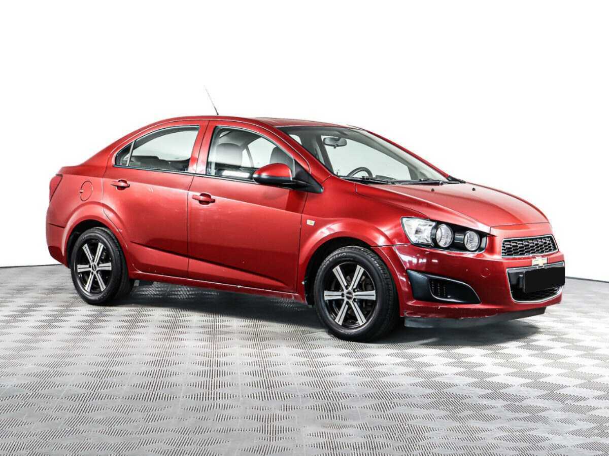 Купить Chevrolet Aveo с пробегом. Фото: #1