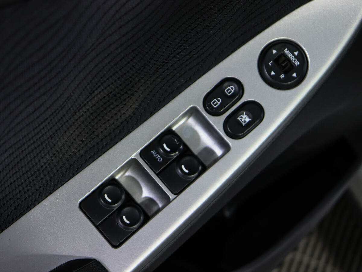 Купить Hyundai Solaris с пробегом. Фото: #13