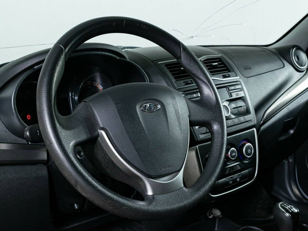 Купить Lada (ВАЗ) Granta с пробегом. Фото: #10