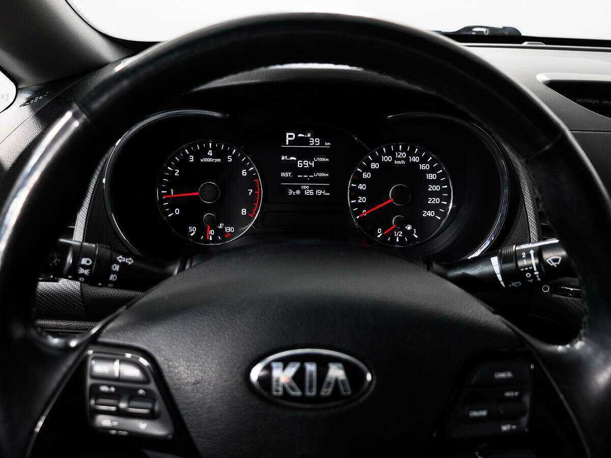 Купить Kia Cerato с пробегом. Фото: #15