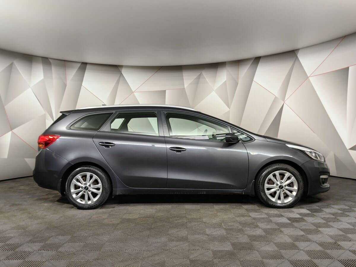 Купить Kia Ceed с пробегом. Фото: #5