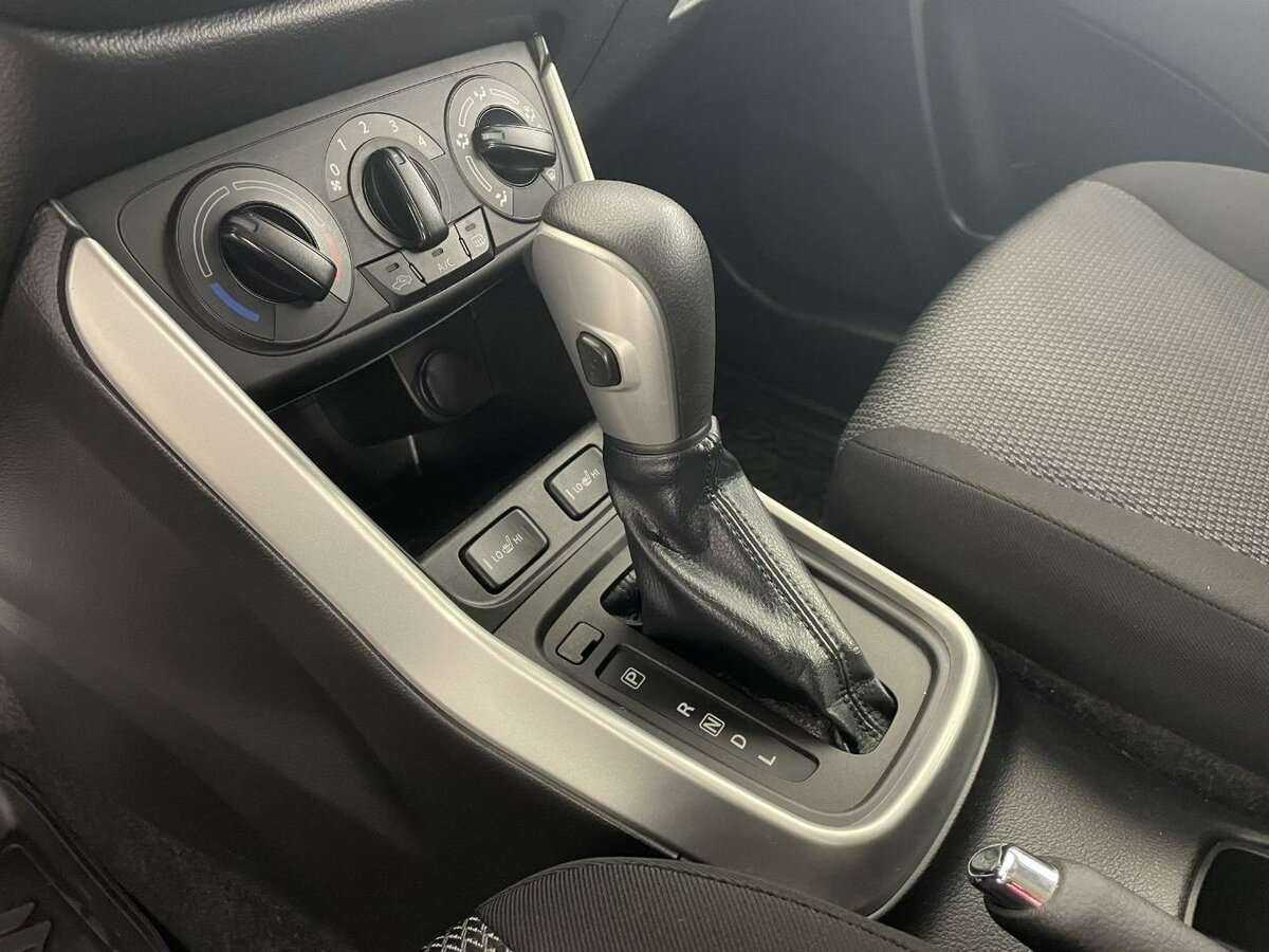 Купить Suzuki SX4 с пробегом. Фото: #12