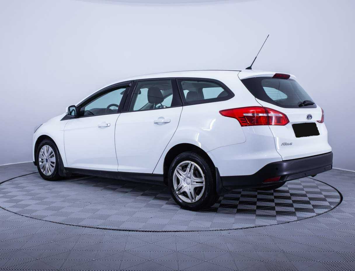Купить Ford Focus с пробегом. Фото: #6