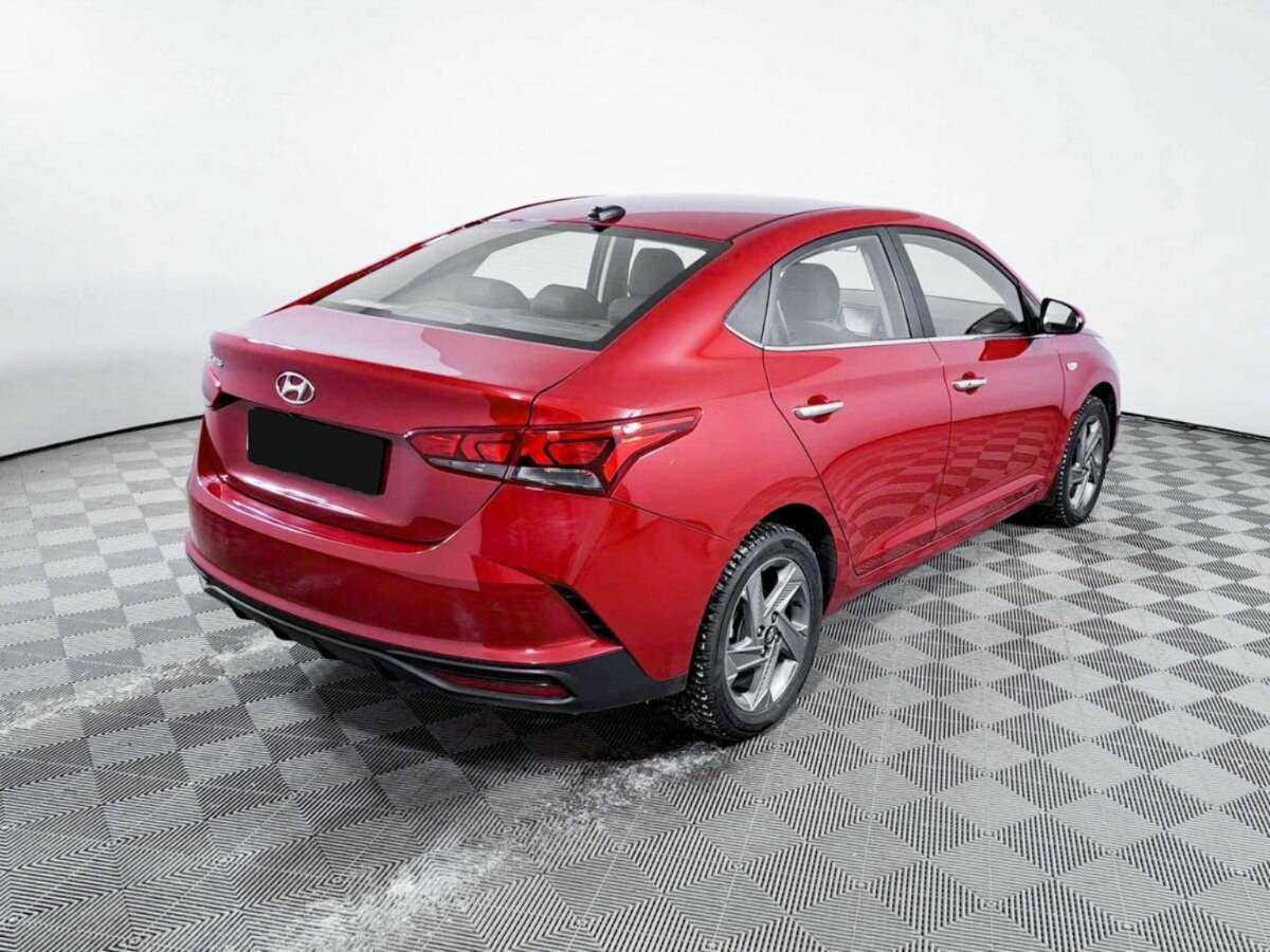 Купить Hyundai Solaris с пробегом. Фото: #4