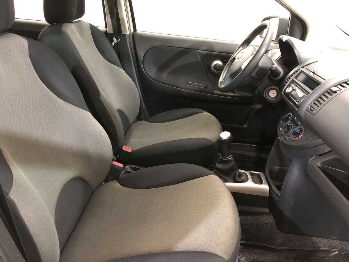 Купить Nissan Note с пробегом. Фото: #9
