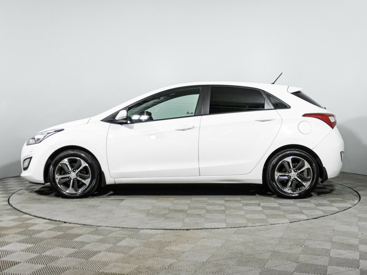 Купить Hyundai i30 с пробегом. Фото: #7