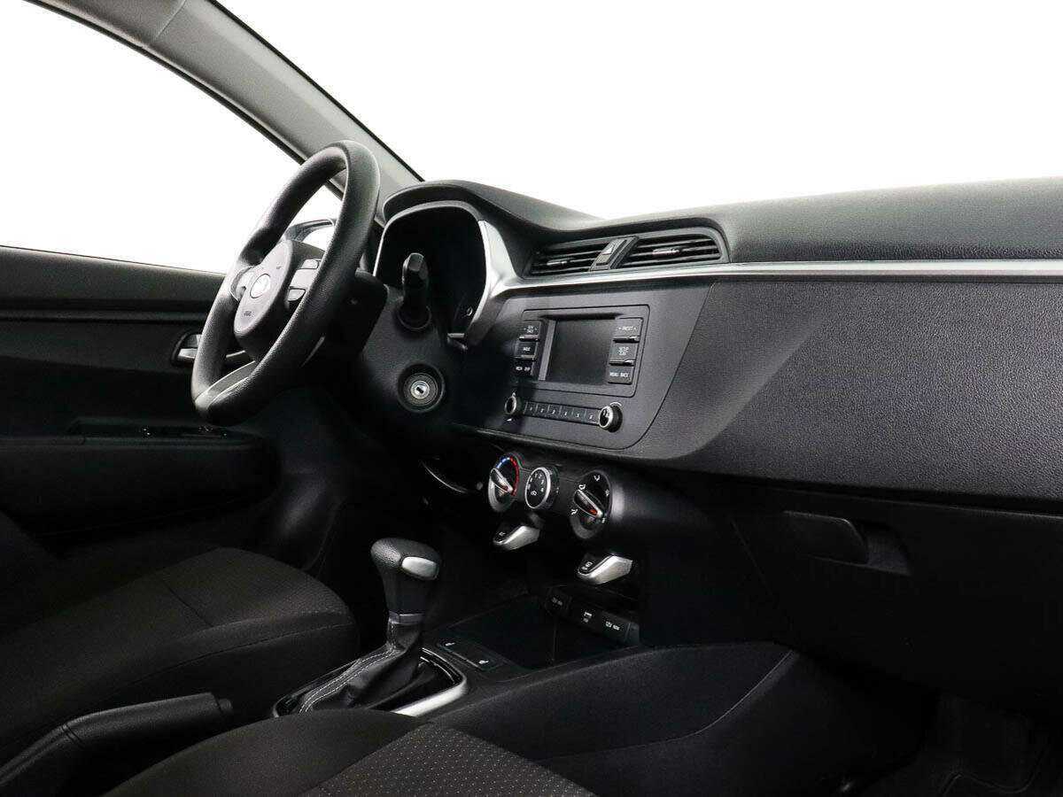 Купить Kia Rio с пробегом. Фото: #6