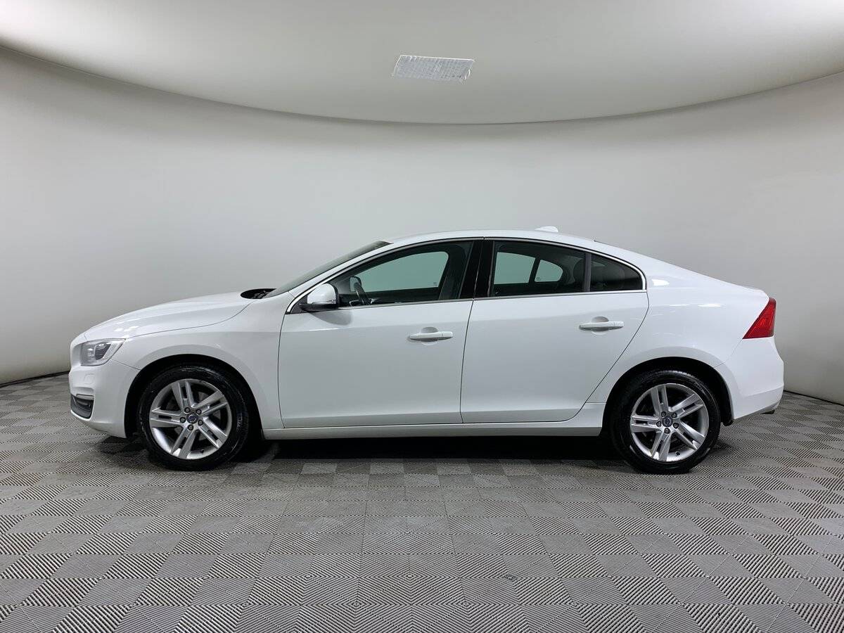 Купить Volvo S60 с пробегом. Фото: #7