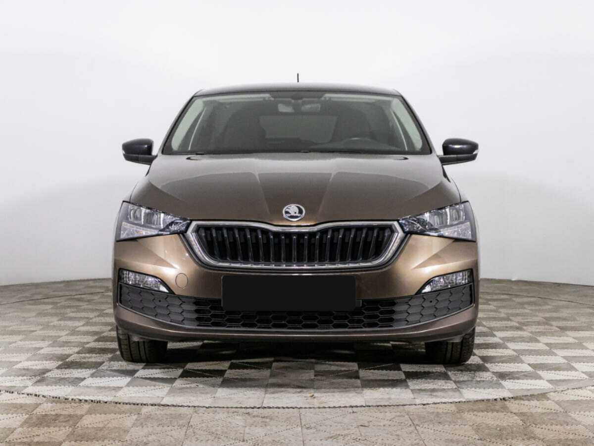 Купить Skoda Rapid с пробегом. Фото: #1