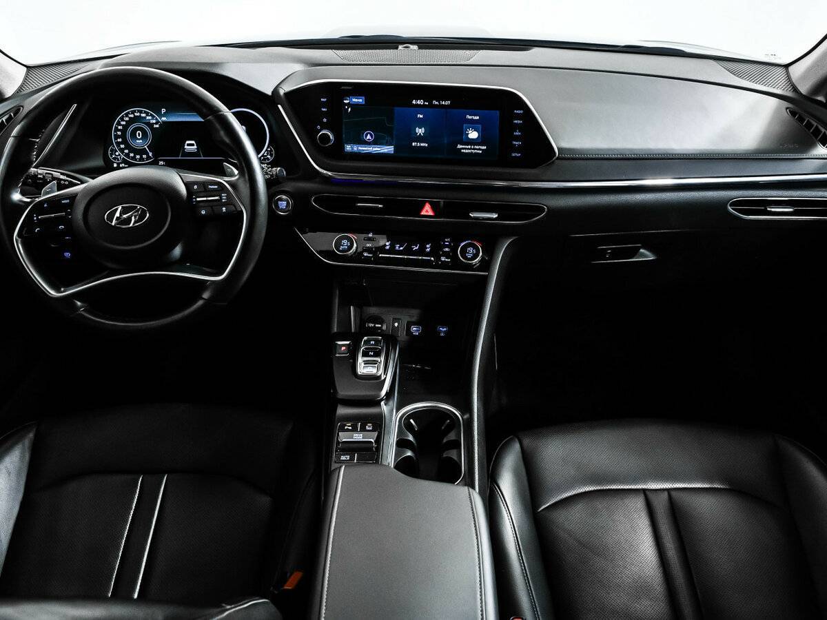 Купить Hyundai Sonata с пробегом. Фото: #10