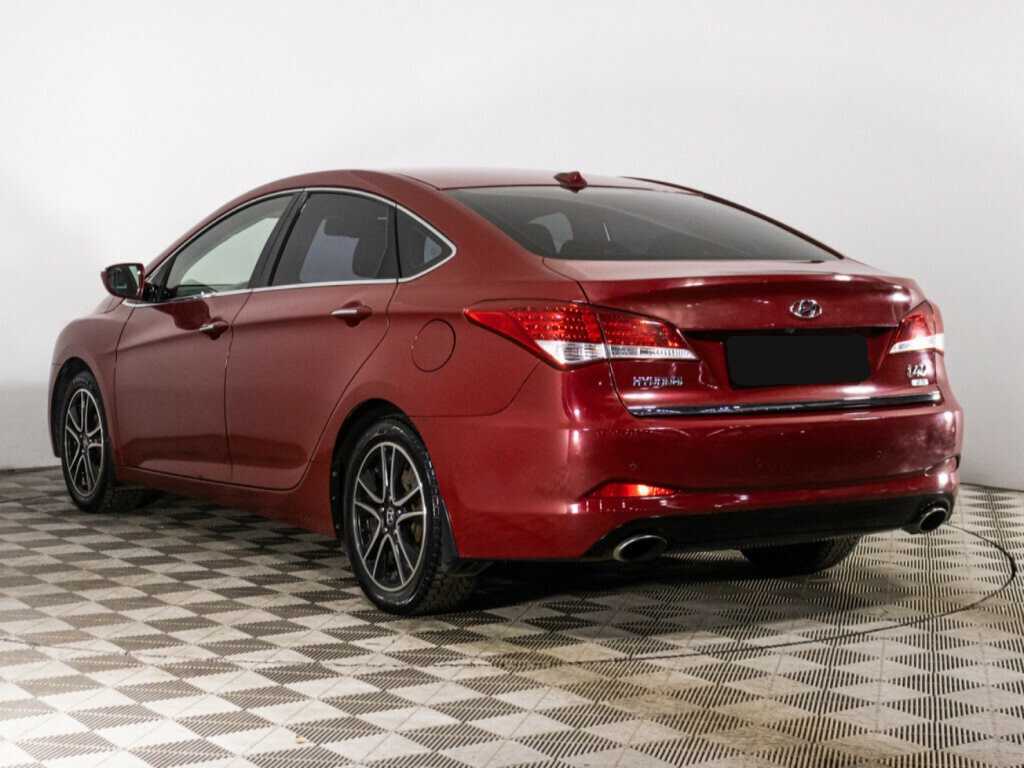 Купить Hyundai i40 с пробегом. Фото: #6