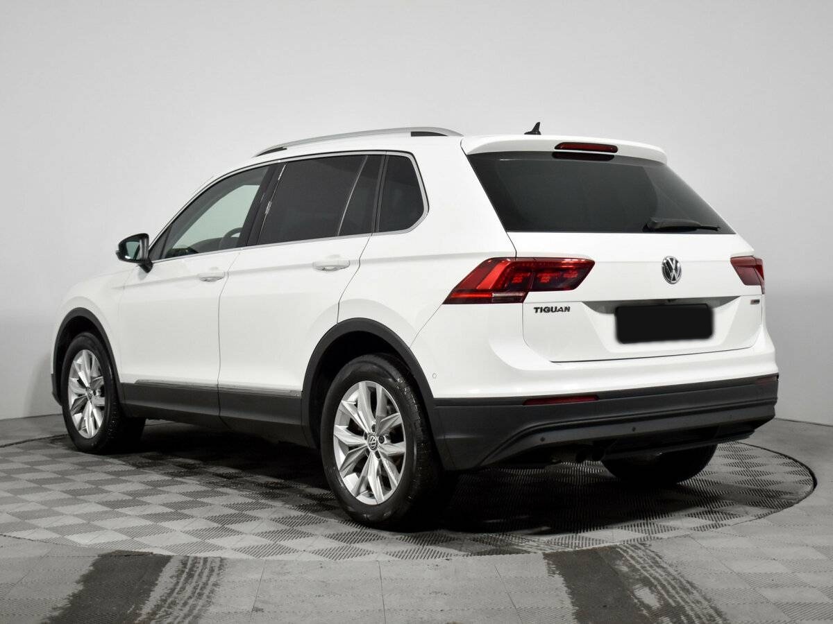 Купить Volkswagen Tiguan с пробегом. Фото: #5