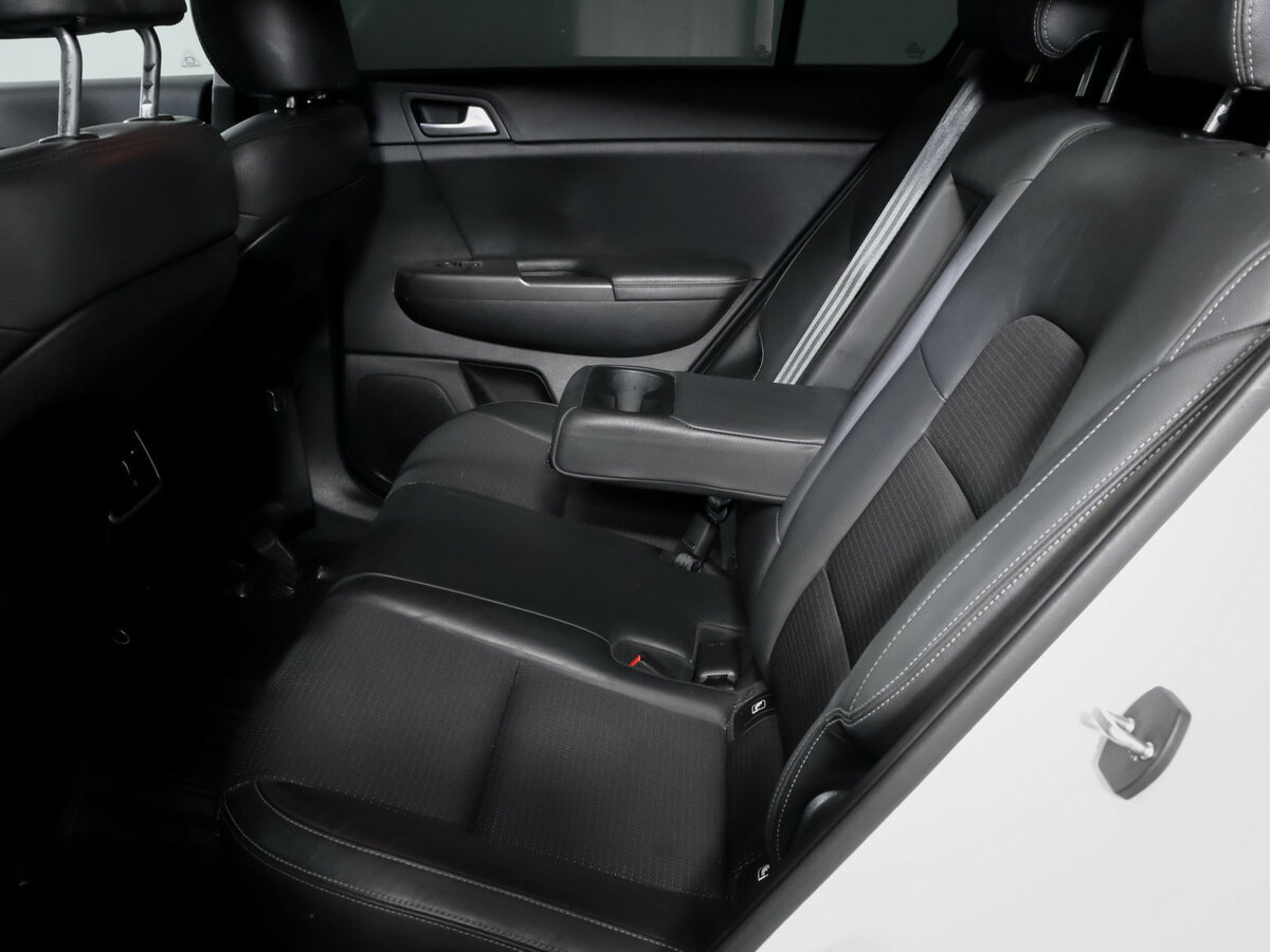 Купить Kia Sportage с пробегом. Фото: #9