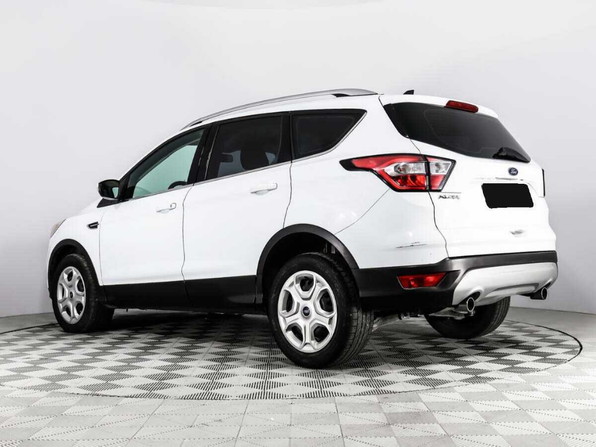 Купить Ford Kuga с пробегом. Фото: #4