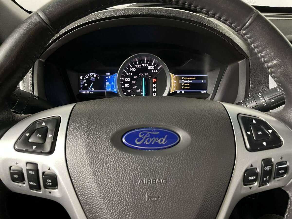Купить Ford Explorer с пробегом. Фото: #10