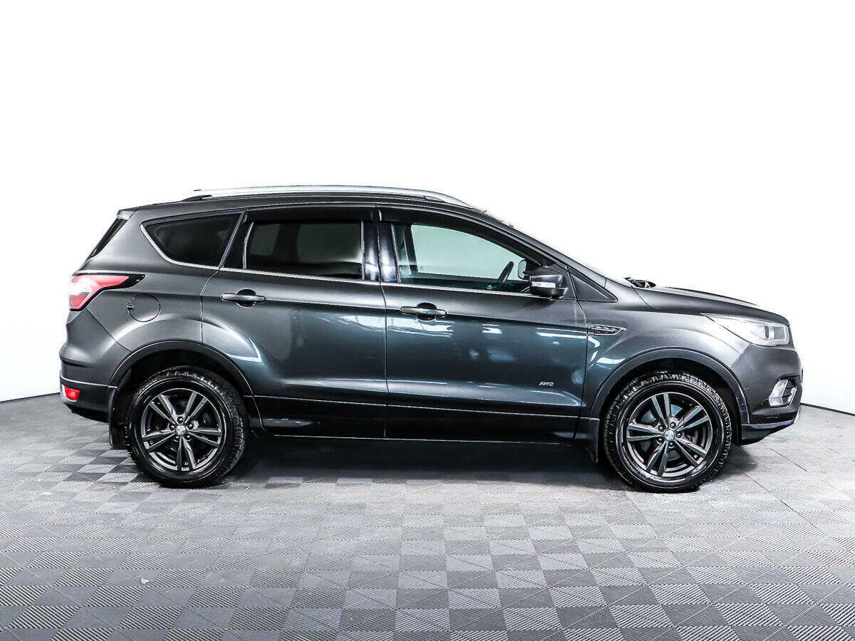 Купить Ford Kuga с пробегом. Фото: #3