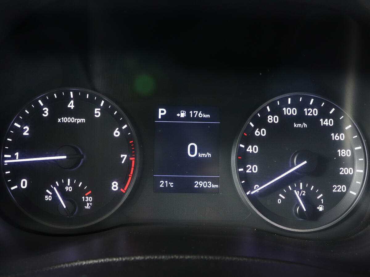 Купить Hyundai Solaris с пробегом. Фото: #10