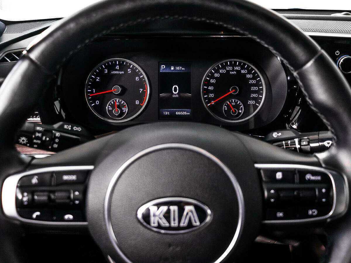 Купить Kia K5 с пробегом. Фото: #18