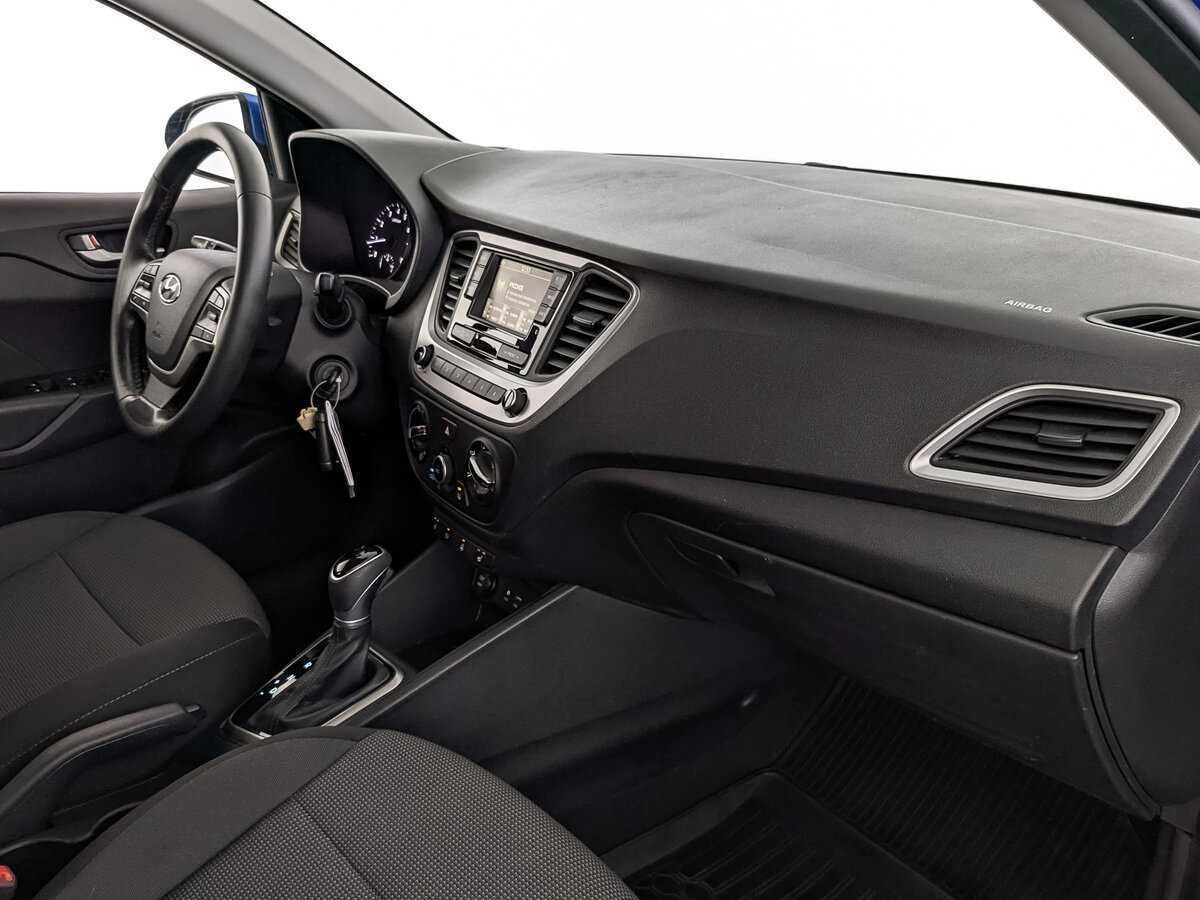 Купить Hyundai Solaris с пробегом. Фото: #12