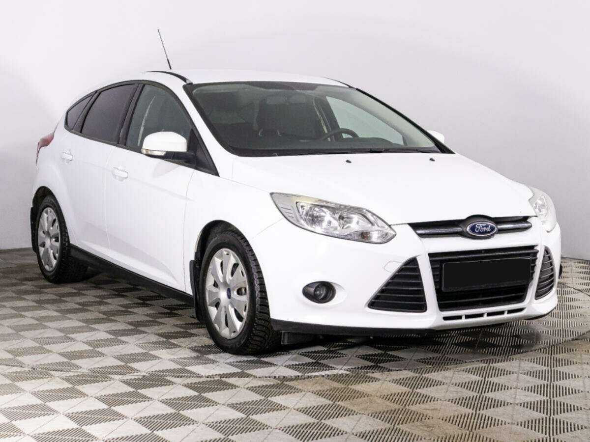 Купить Ford Focus с пробегом. Фото: #2