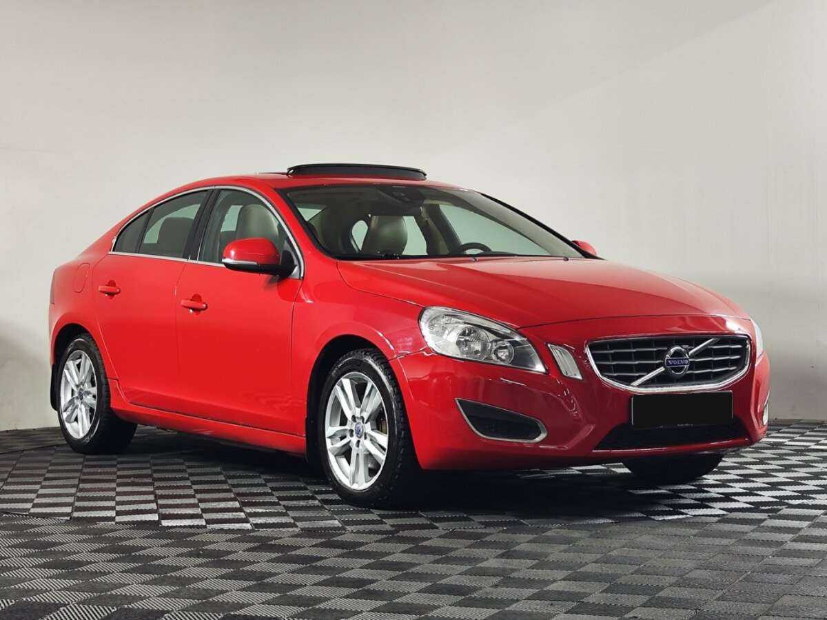 Купить Volvo S60 с пробегом. Фото: #1