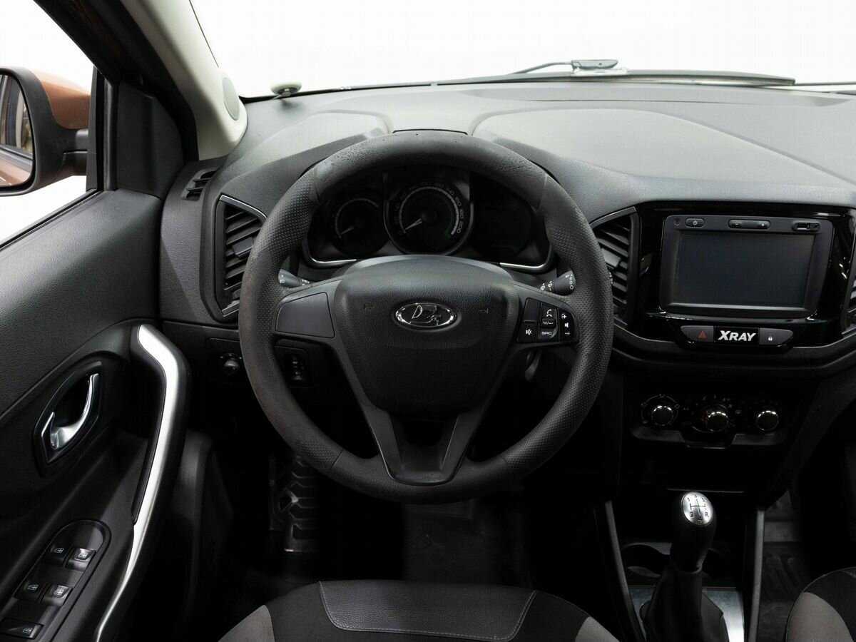 Купить Lada (ВАЗ) XRAY с пробегом. Фото: #13