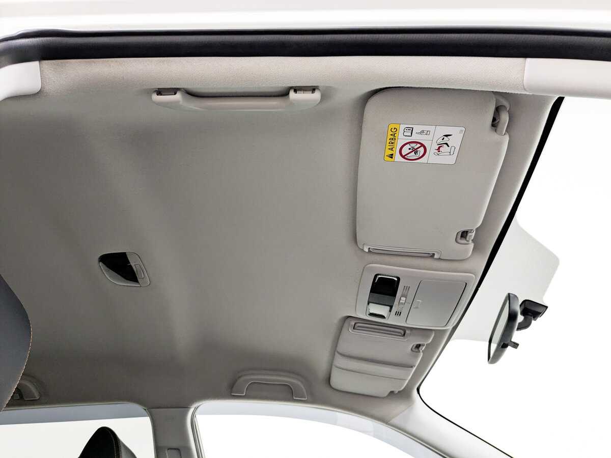 Купить Subaru Forester с пробегом. Фото: #20