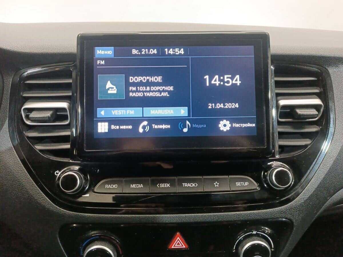 Купить Hyundai Solaris с пробегом. Фото: #12