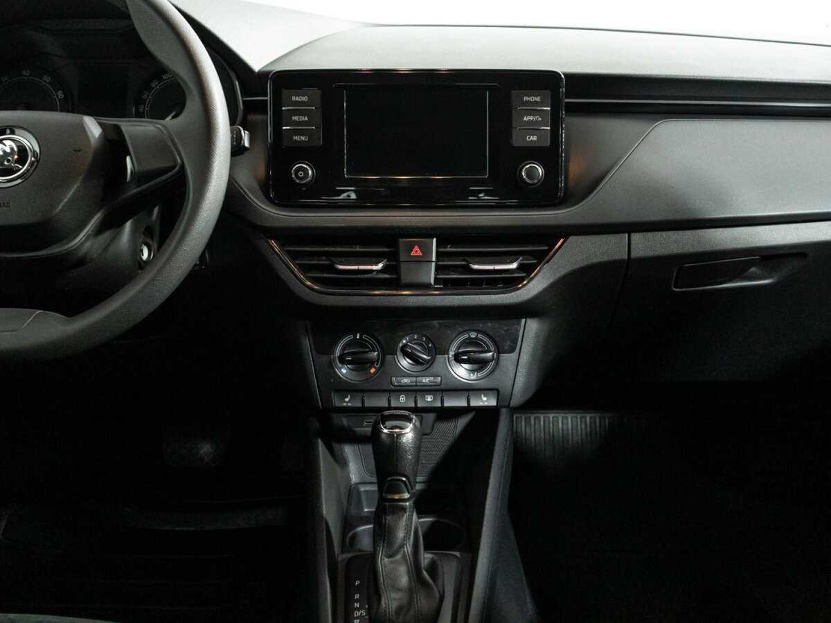 Купить Skoda Rapid с пробегом. Фото: #13