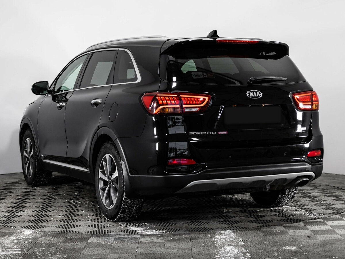 Купить Kia Sorento с пробегом. Фото: #5