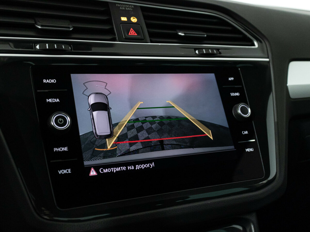 Купить Volkswagen Tiguan с пробегом. Фото: #14