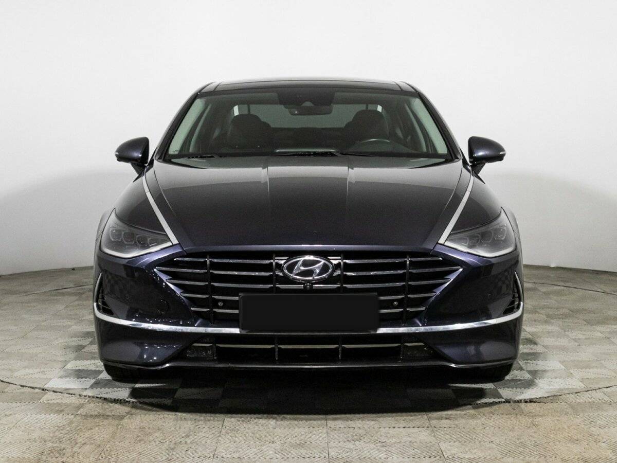 Купить Hyundai Sonata с пробегом. Фото: #1