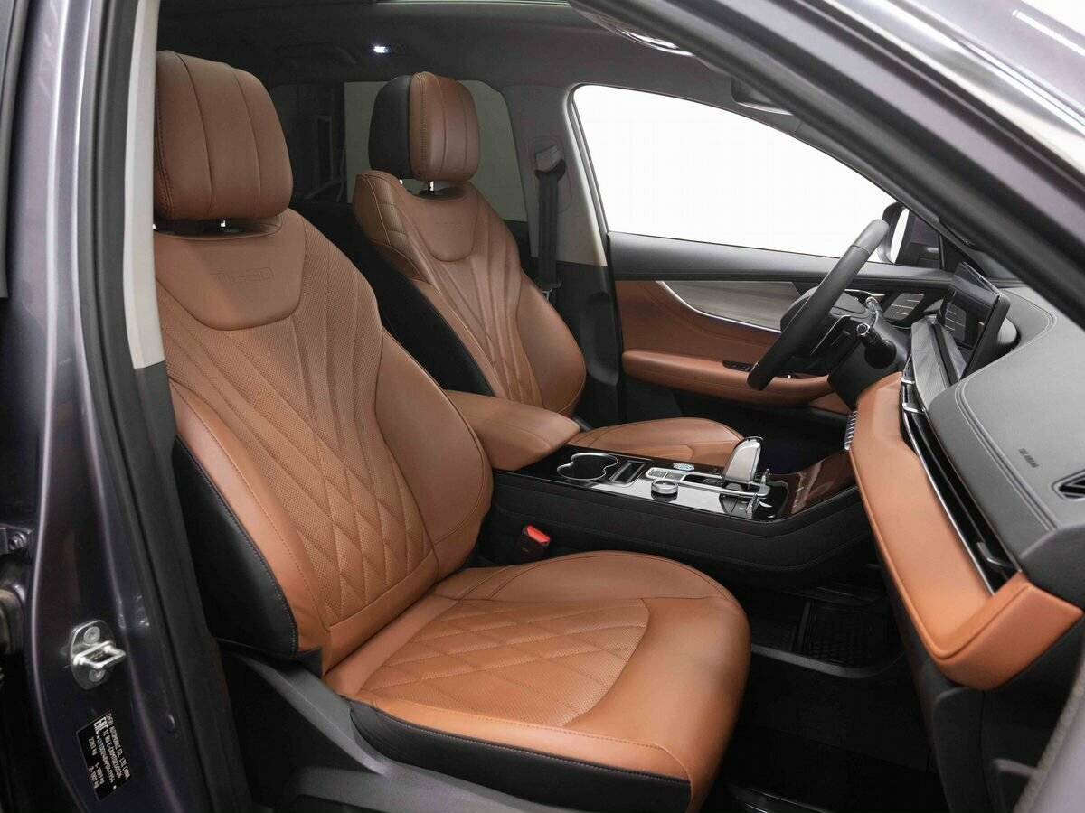 Купить Chery Tiggo 8 Pro Max с пробегом. Фото: #11