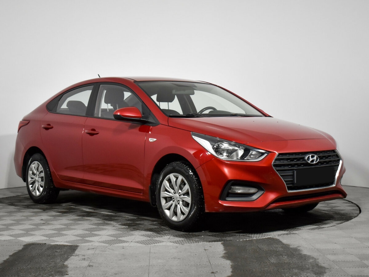Купить Hyundai Solaris с пробегом. Фото: #2