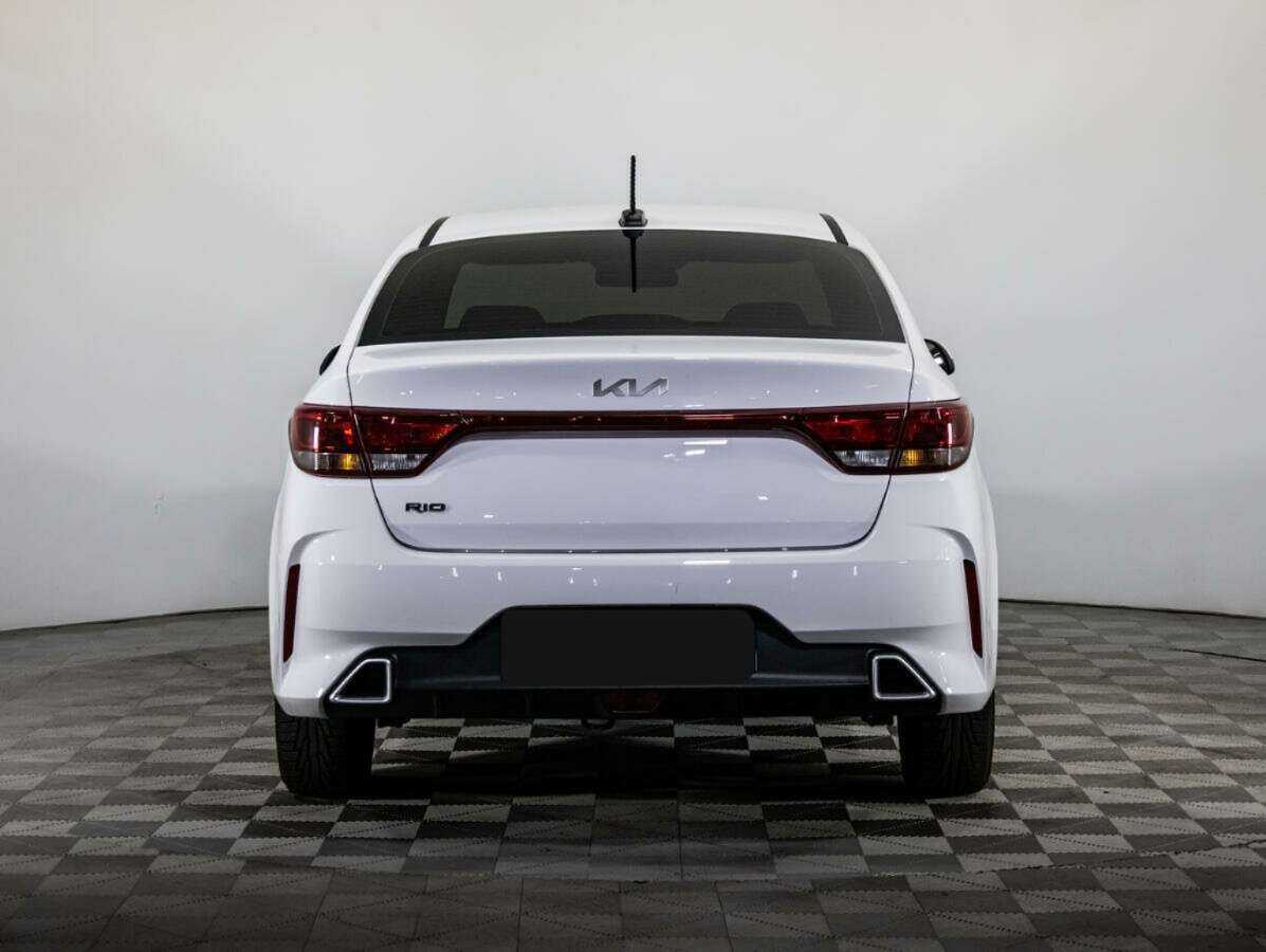 Купить Kia Rio с пробегом. Фото: #5
