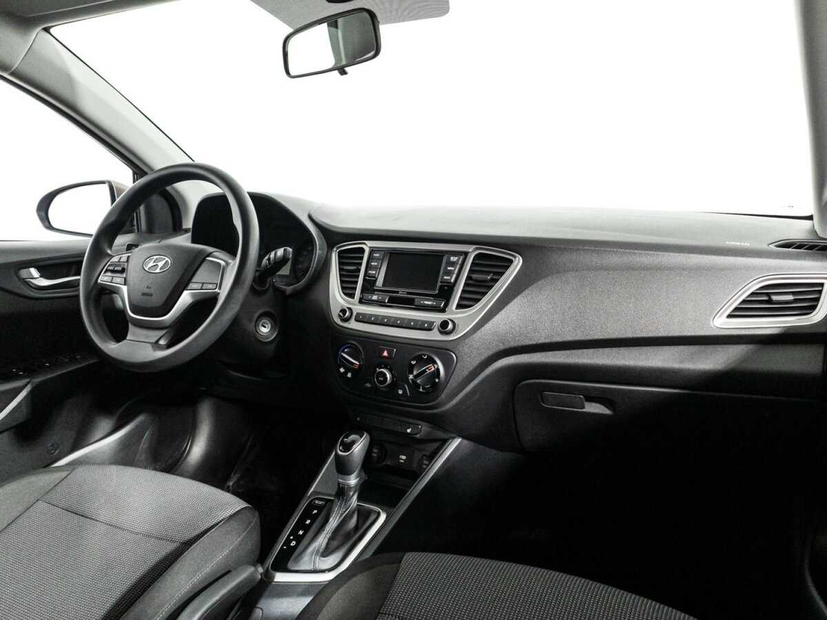 Купить Hyundai Solaris с пробегом. Фото: #8