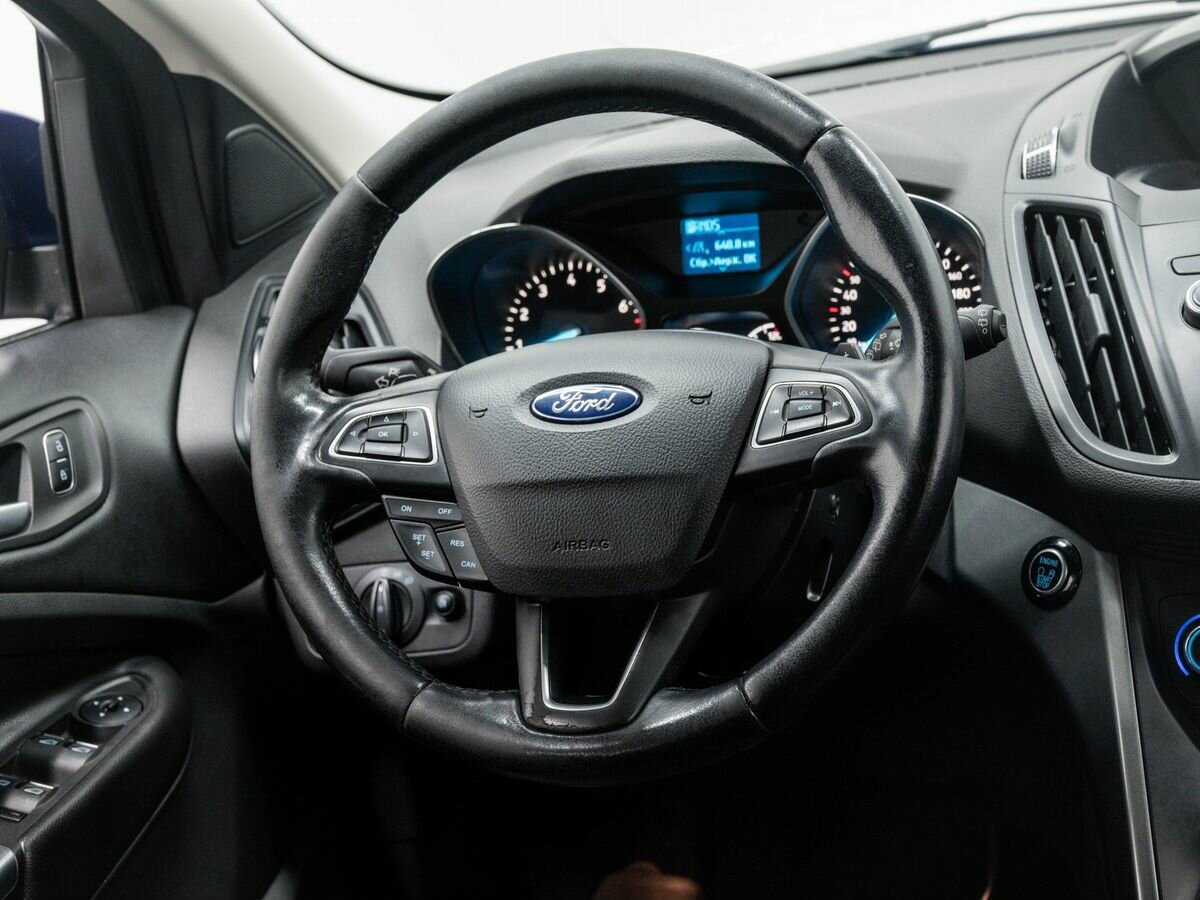 Купить Ford Kuga с пробегом. Фото: #11