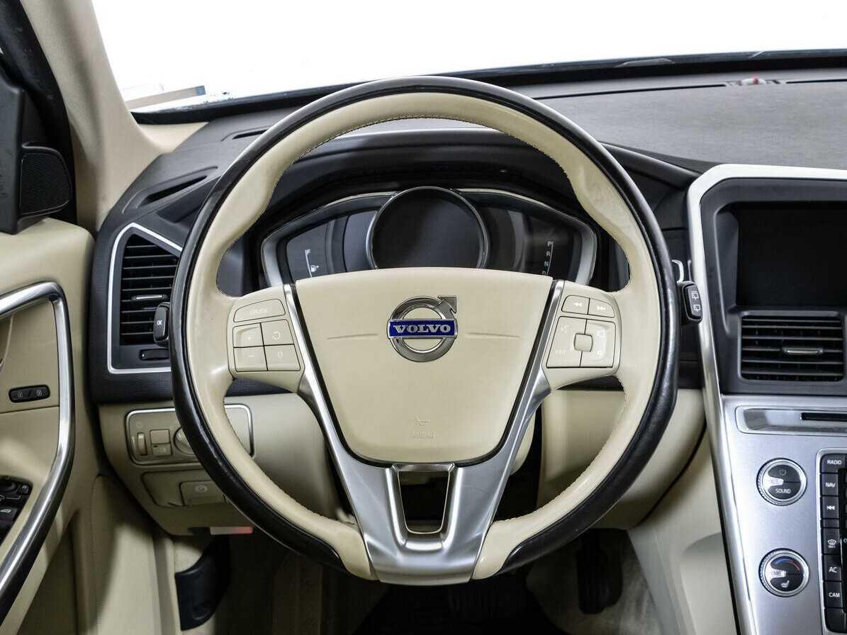 Купить Volvo XC60 с пробегом. Фото: #7