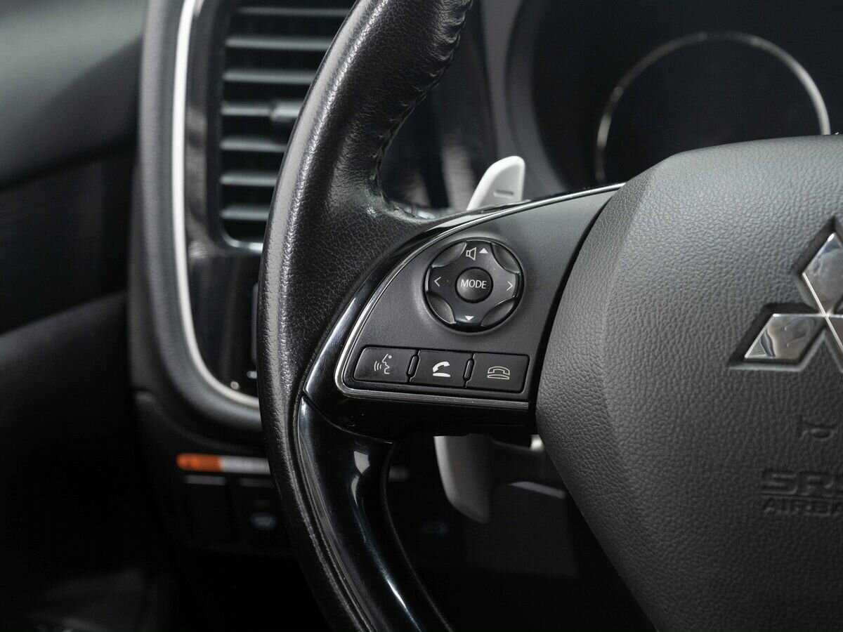 Купить Mitsubishi Outlander с пробегом. Фото: #16