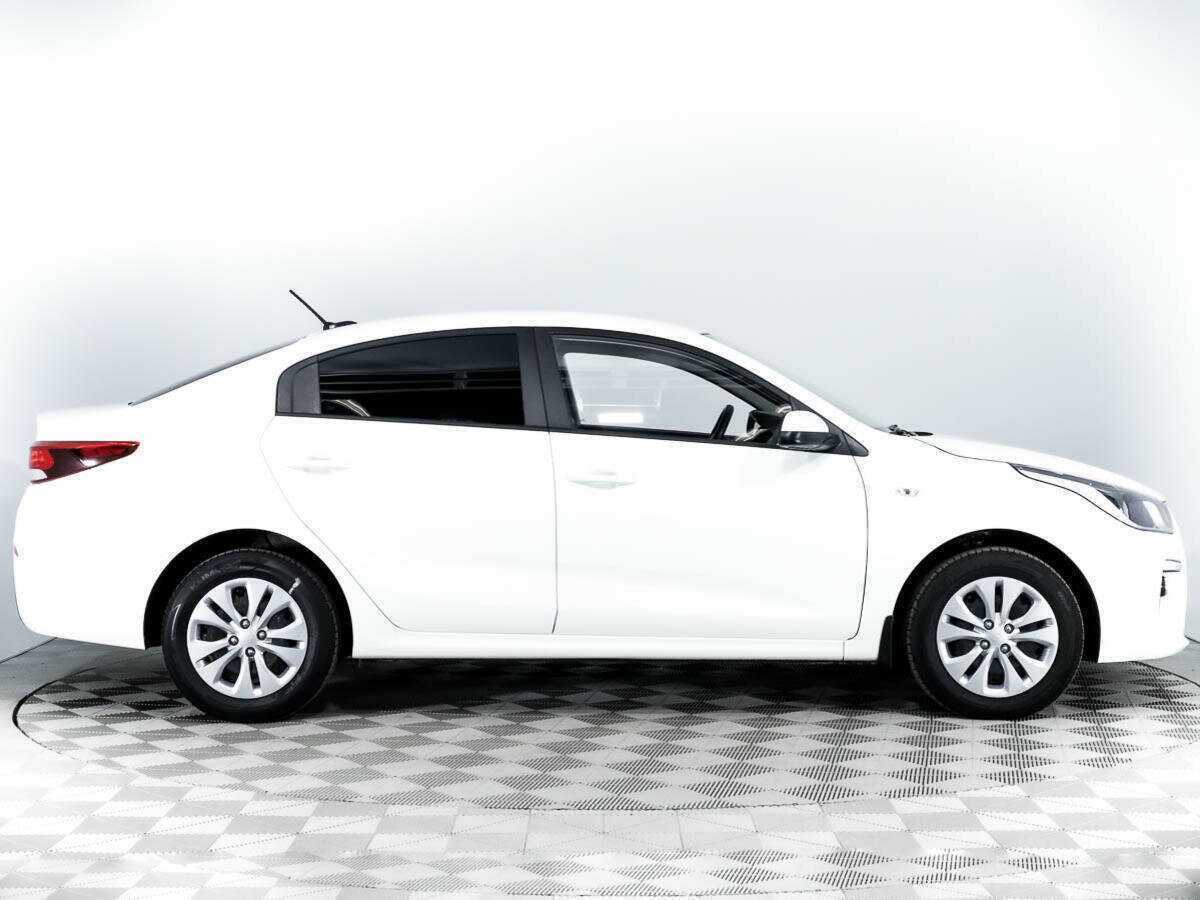 Купить Kia Rio с пробегом. Фото: #3