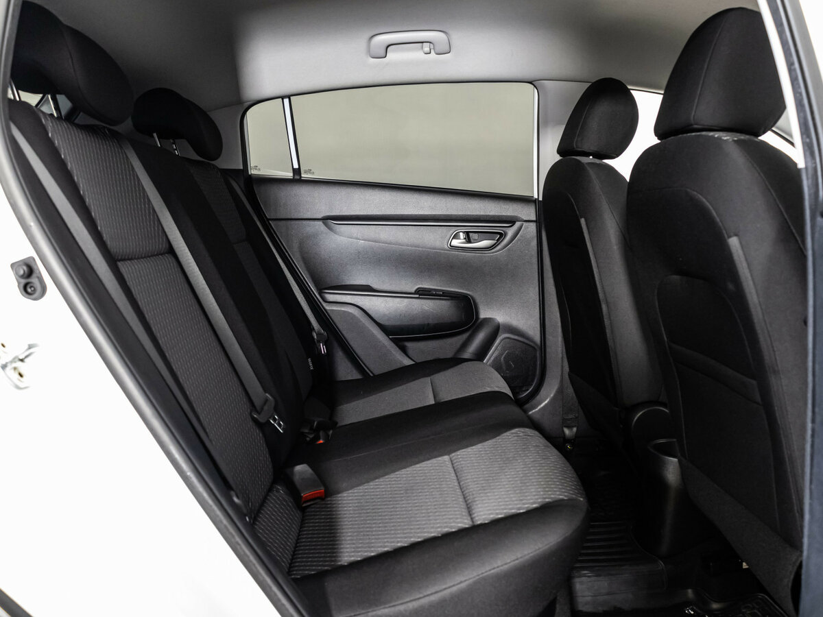 Купить Kia Rio с пробегом. Фото: #12